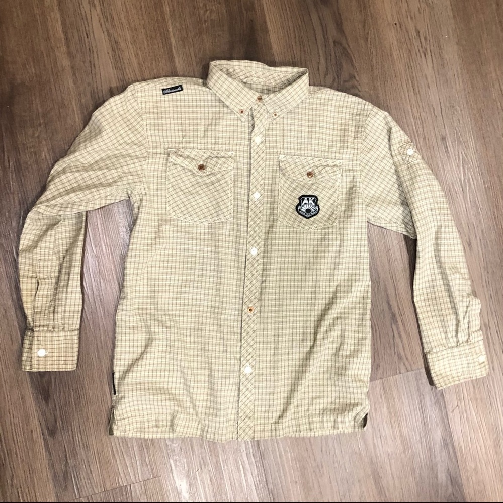 Boy's Akademiks Button Down Shirt Size XL